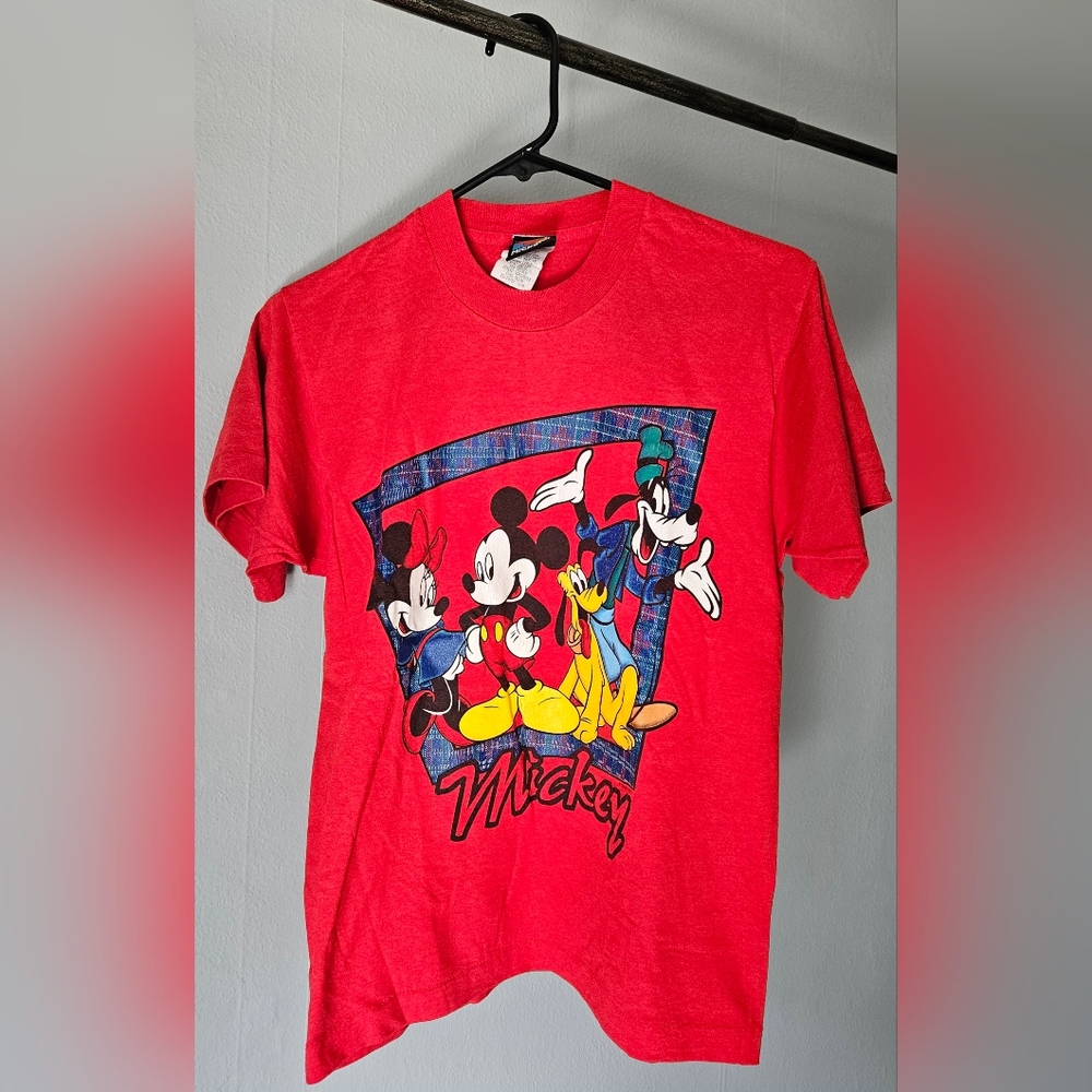 90's Disney Mickey and Friends Red Short-Sleeve Tee